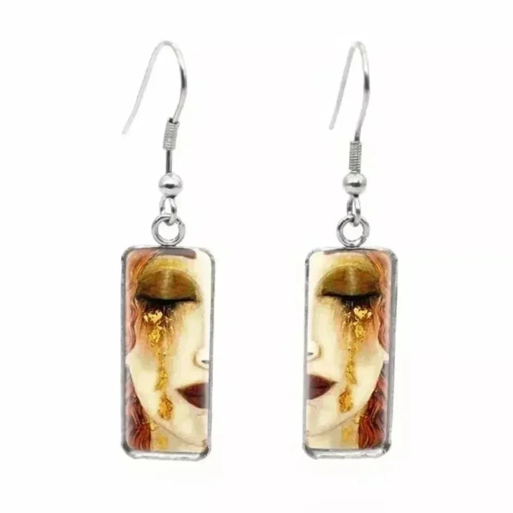 Lady in tear Hot glass dome Earring